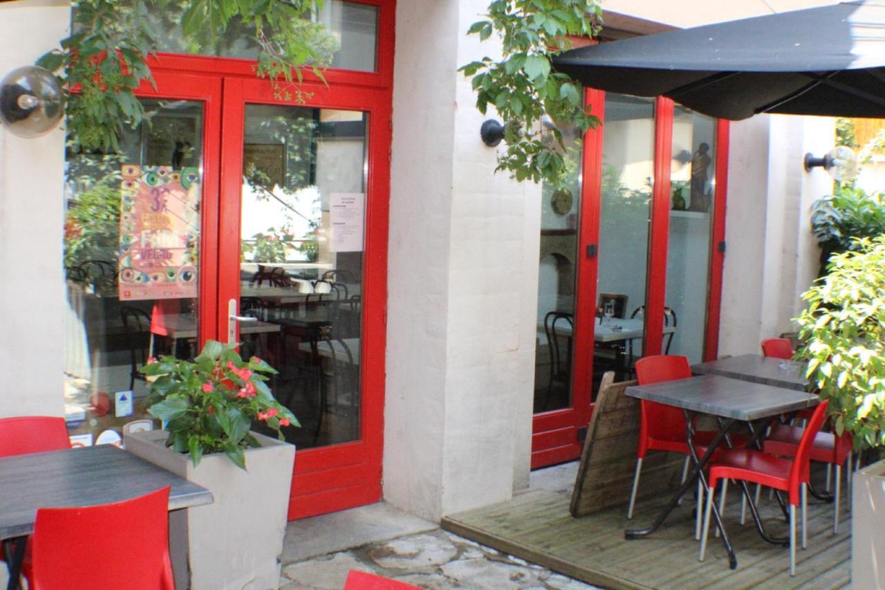 Hotel Les Vignes Rouges Ispagnac Kültér fotó